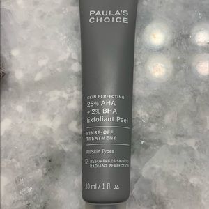 Paula's Choice 25% BHA/AHA exfoliating peel.